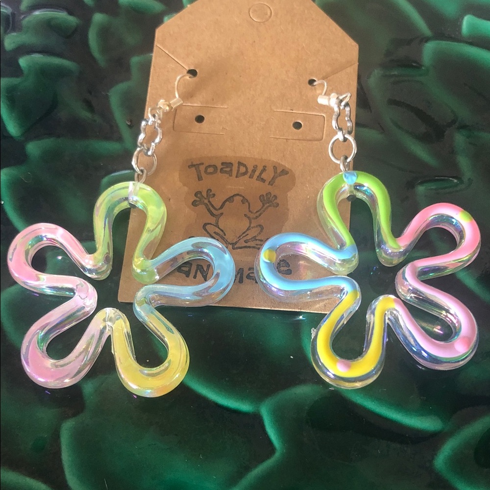 Vibrant Multicolor Glass Earrings - Picture 2 of 2